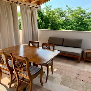 https://grants.in-istria.net